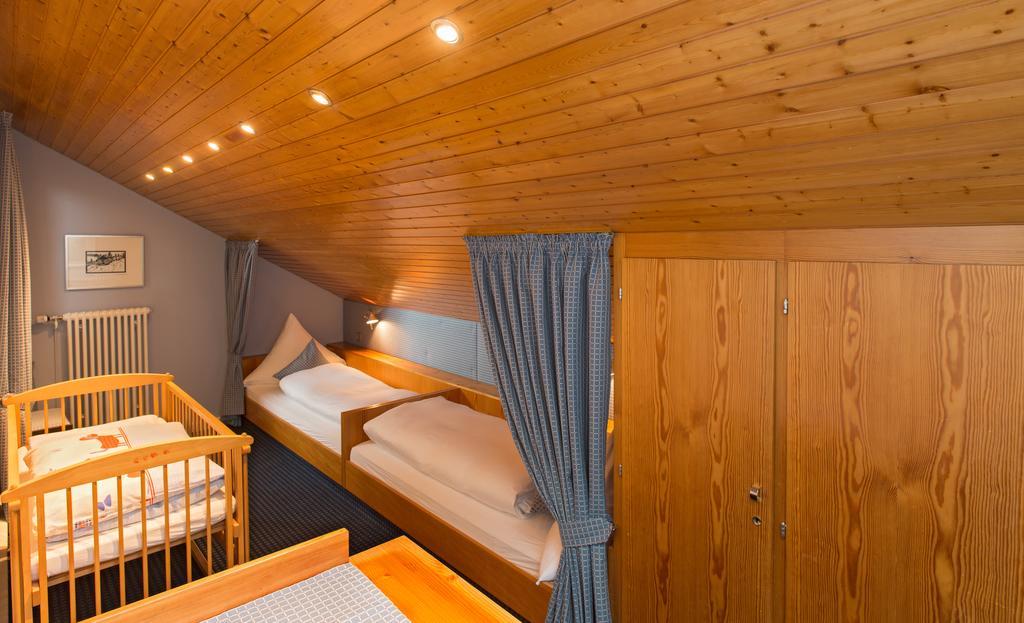 Ferienresort Am Mattenweg Hinterzarten Værelse billede