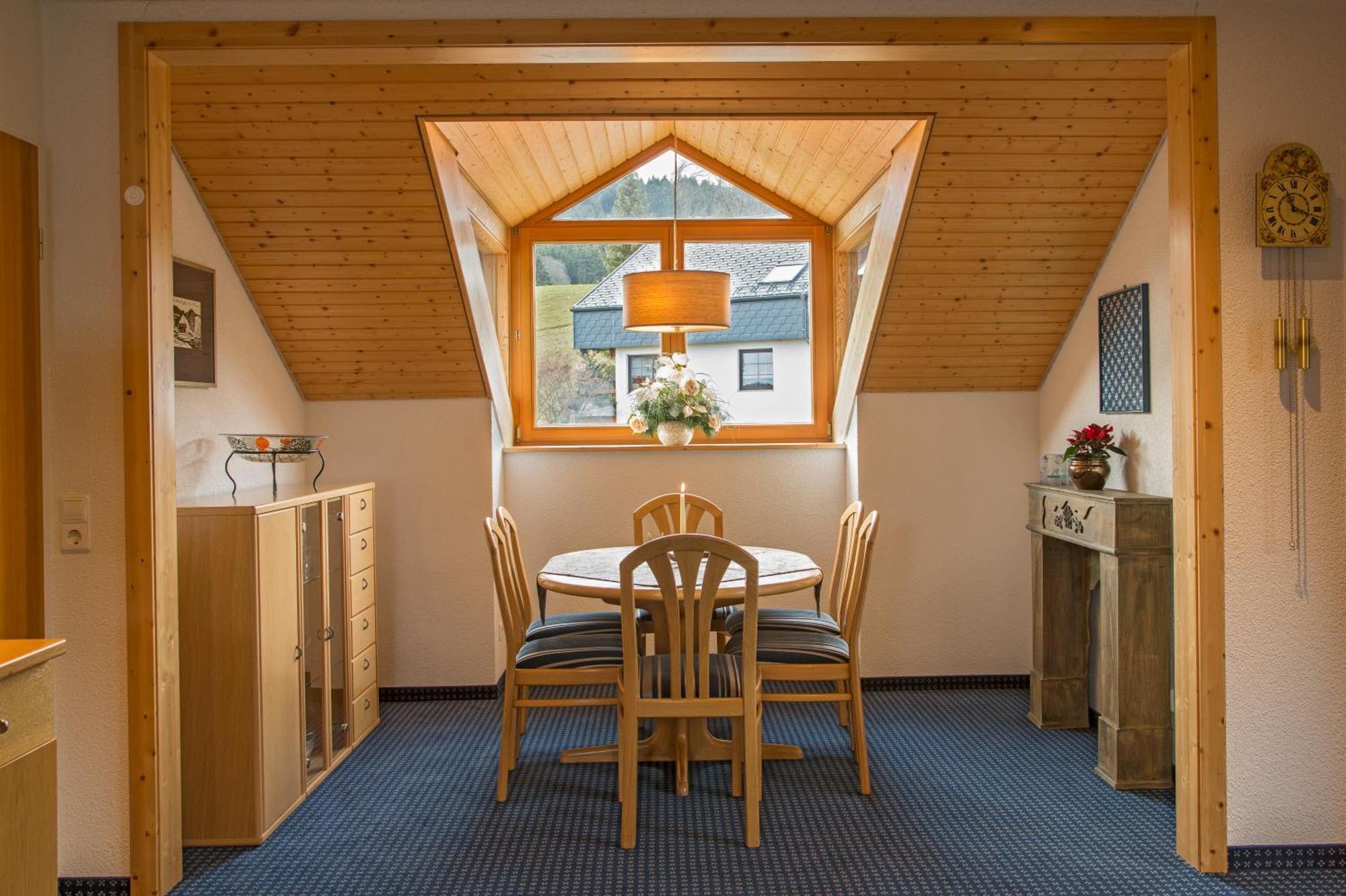 Ferienresort Am Mattenweg Hinterzarten Værelse billede